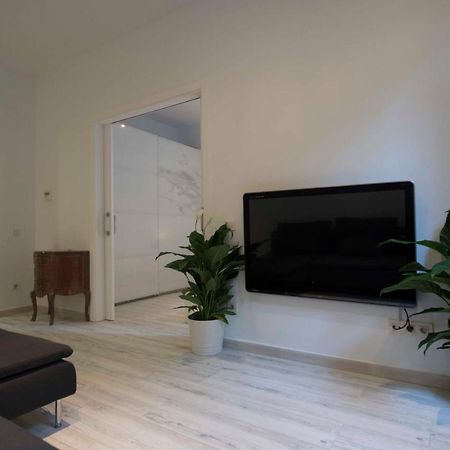 Roger De Lluria Design Apartment Barcelona Exteriör bild