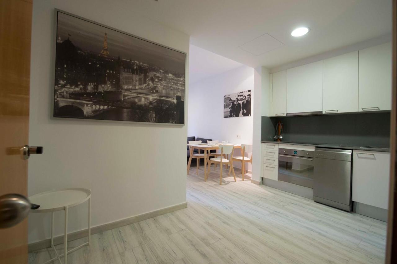 Roger De Lluria Design Apartment Barcelona Exteriör bild