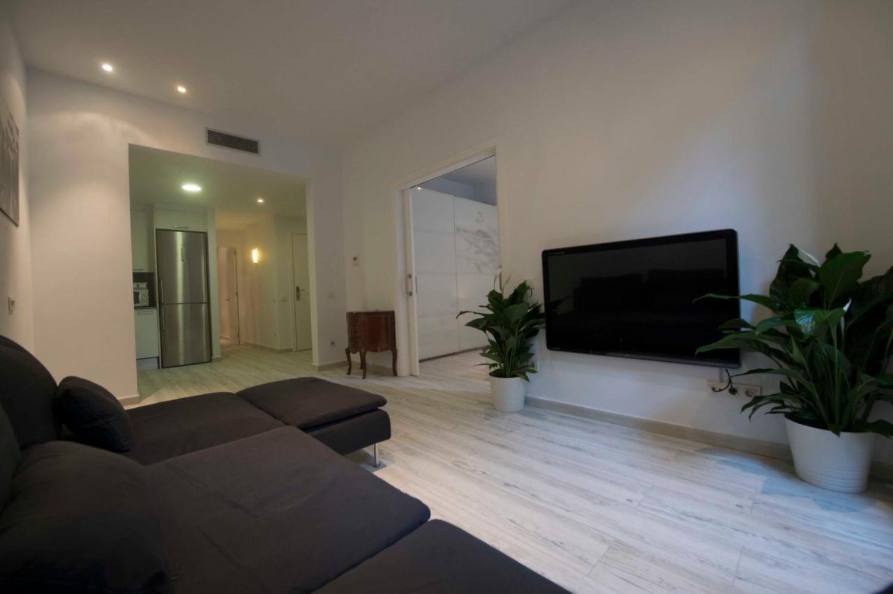 Roger De Lluria Design Apartment Barcelona Exteriör bild